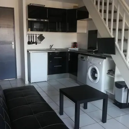Apartment 2 Chambres, Avec Piscine, 100 Metres De La Argeles-sur-Mer